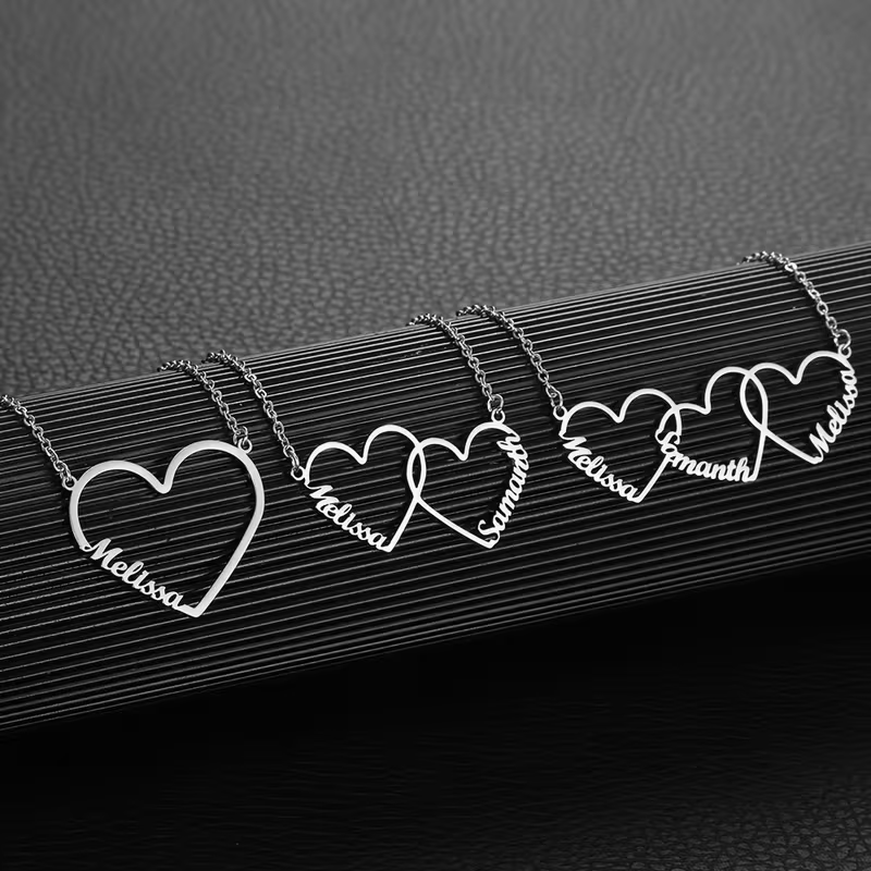 Women Fashion Names - Collana Personalizzata con Cuori Intrecciati e