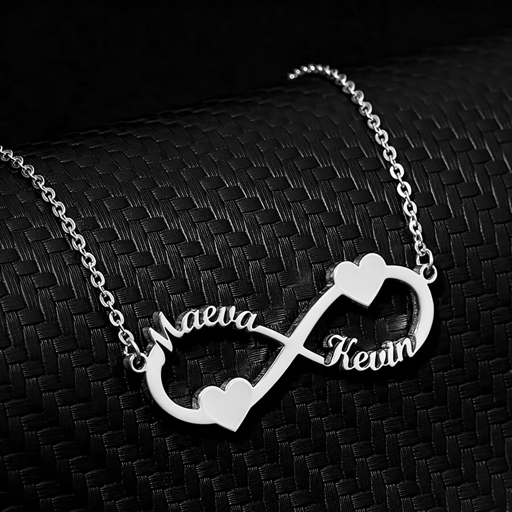 Women Fashion Names - Collana con nome personalizzato, ciondolo a