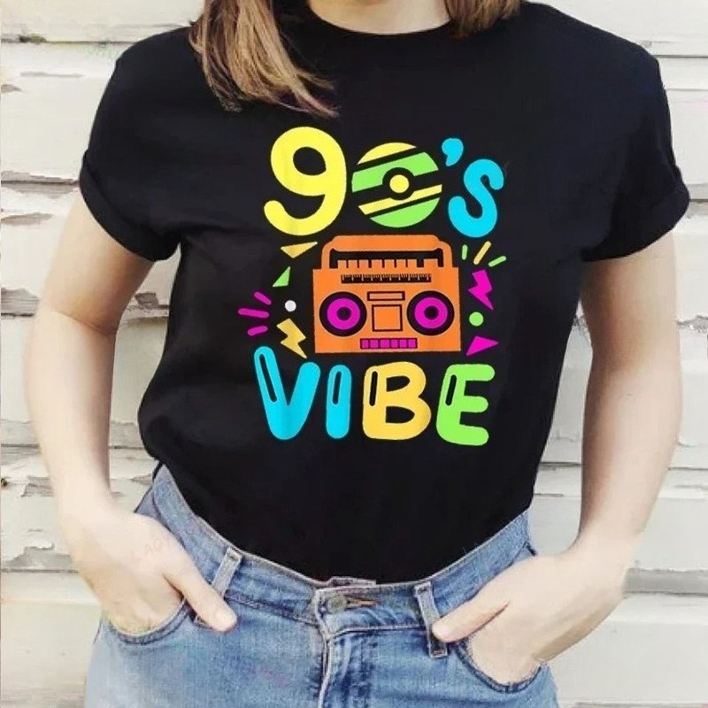 T-shirt Vintage Anni '90 'I Lo - Women'S Fashion From The 90S recensione e prezzo