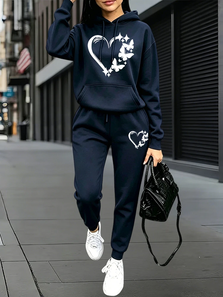 Nuova Tuta Sportiva da Donna 2 - Women Fashion Outfits recensione e prezzo